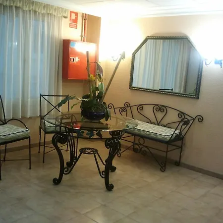 Hotel By Pierre & Santa Pola